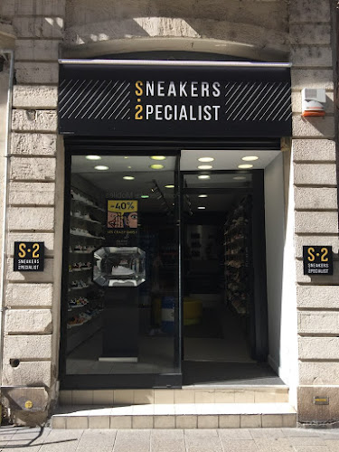S2 Sneakers Specialist Chalon sur Saone à Chalon-sur-Saône