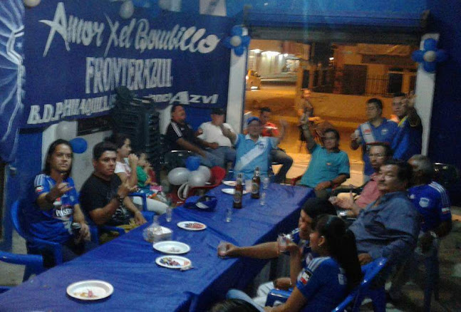 Comentarios y opiniones de Frontera Azul Huaquillas