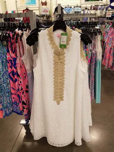 Sporting Goods Store «Saint Bernard Outlet», reviews and photos, 8060 Park Lane North B130, Dallas, TX 75231, USA