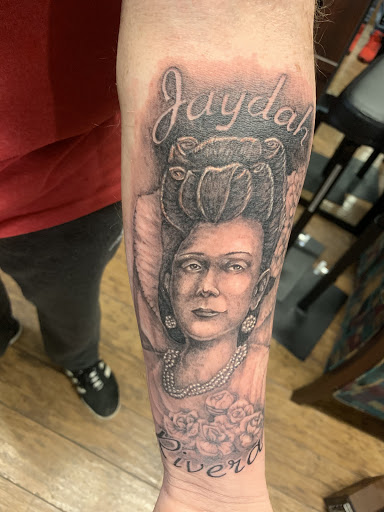 Explore big dipper tattoo ideas, creative tattoo ideas in Newington, available at 917ink Tattoo