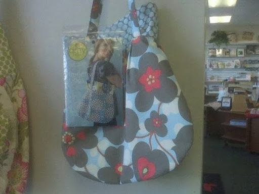 Fabric Store «Pins and Needles - North Olmsted», reviews and photos, 24201 Lorain Rd, North Olmsted, OH 44070, USA