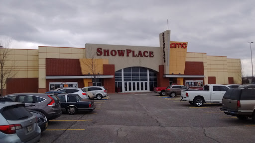 Movie Theater «AMC Showplace Hobart 12», reviews and photos, 2590 Southlake Mall Dr, Merrillville, IN 46410, USA