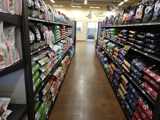 Pet Supply Store «PetPeople», reviews and photos, 1300 E 86th St, Indianapolis, IN 46240, USA