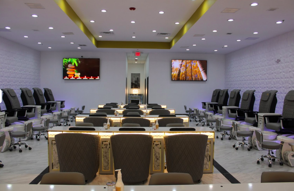 Natural Nails & Beauty Spa 07036