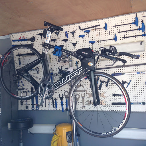 Bicycle Repair Shop «Thrill Bikes», reviews and photos, 4206 W Electra Ln, Glendale, AZ 85310, USA