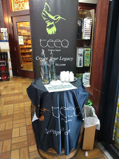 Liquor Store «Wine Palace», reviews and photos, 13971 Middlebelt Rd, Livonia, MI 48154, USA