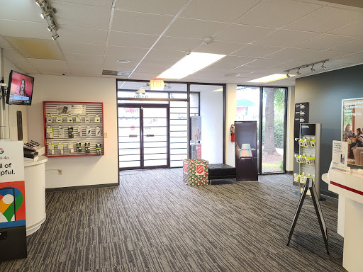 Cell Phone Store «Verizon Authorized Retailer, TCC», reviews and photos, 2190 Southport Rd #13, Spartanburg, SC 29302, USA