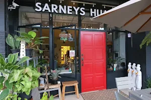 Sarneys Huahin café 102 image