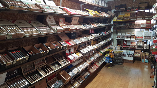 Tobacco Shop «Tobacco Hut», reviews and photos, 14654 Lee Hwy, Gainesville, VA 20155, USA