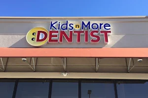 Kids N More Dentist image
