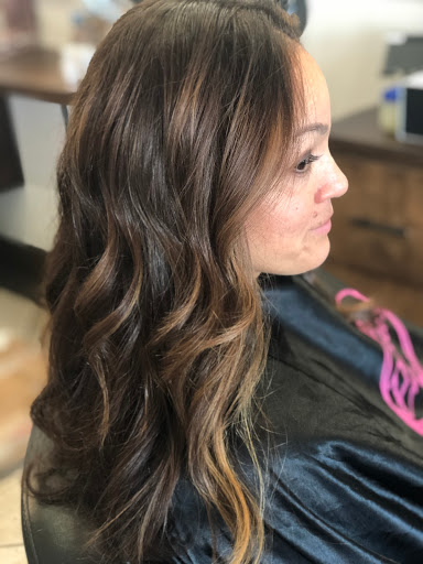 Beauty Salon «Hello Fabulous Salon & Skin», reviews and photos, 244 Dover Rd, Clarksville, TN 37042, USA