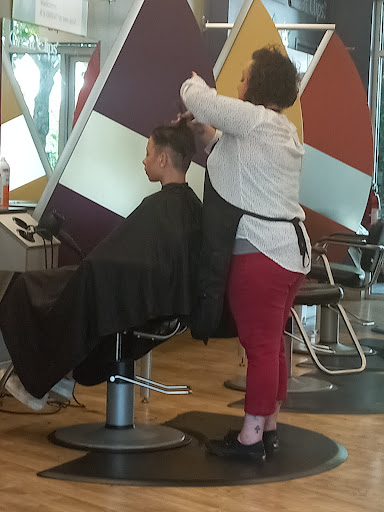 Hair Salon «Great Clips», reviews and photos, 2195 14th Ave SE, Albany, OR 97321, USA