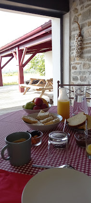 Plats et boissons Chambre d'hôtes La Parenthèse 64520 Bardos