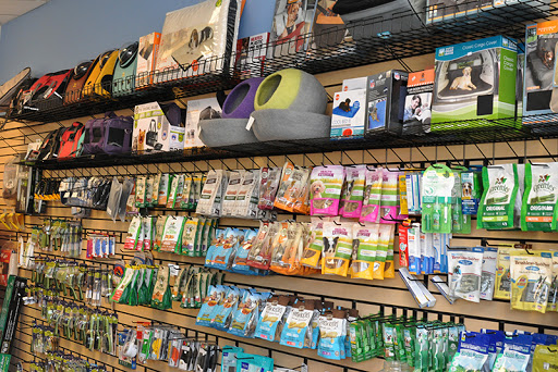 Pet Store «Paws & Fins Pet Shop», reviews and photos, 360 Tormey Ln NE, Bainbridge Island, WA 98110, USA