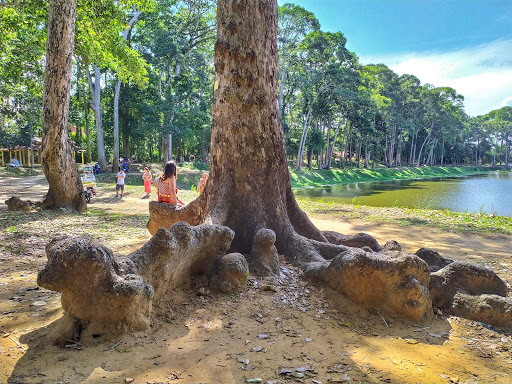 Ao Bà Om
