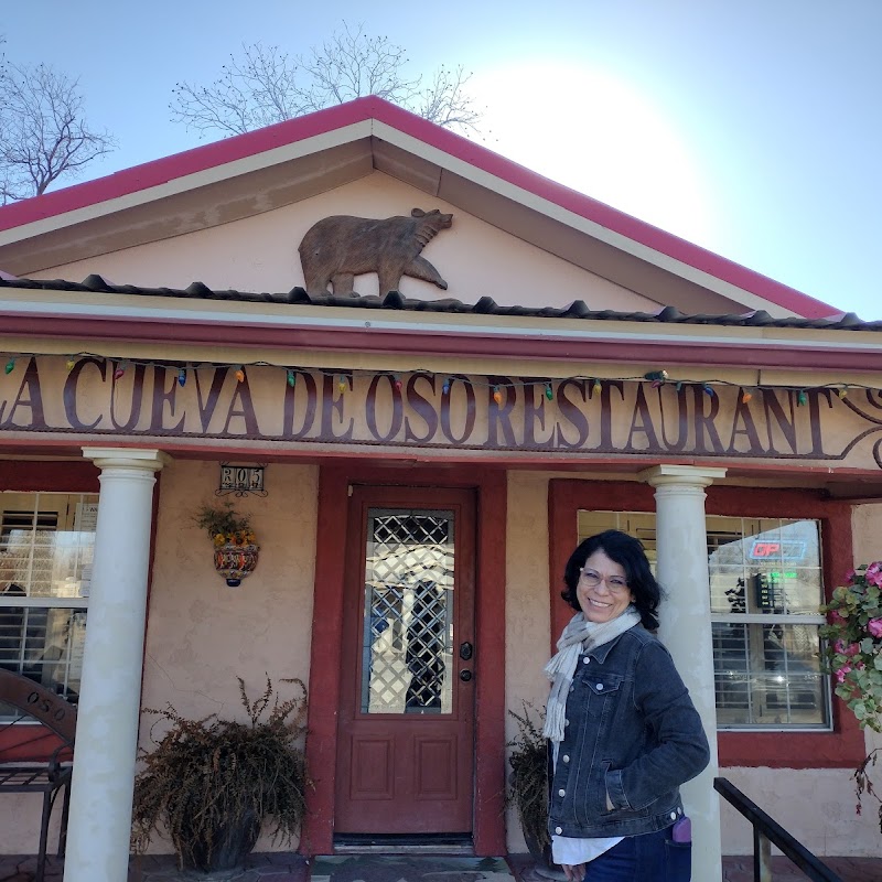 La Cueva De Oso Restaurant