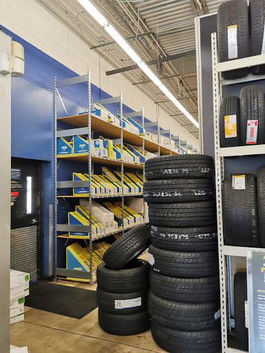 Auto Parts Store «Pep Boys Auto Parts & Service», reviews and photos, 215 E Katella Ave, Orange, CA 92867, USA