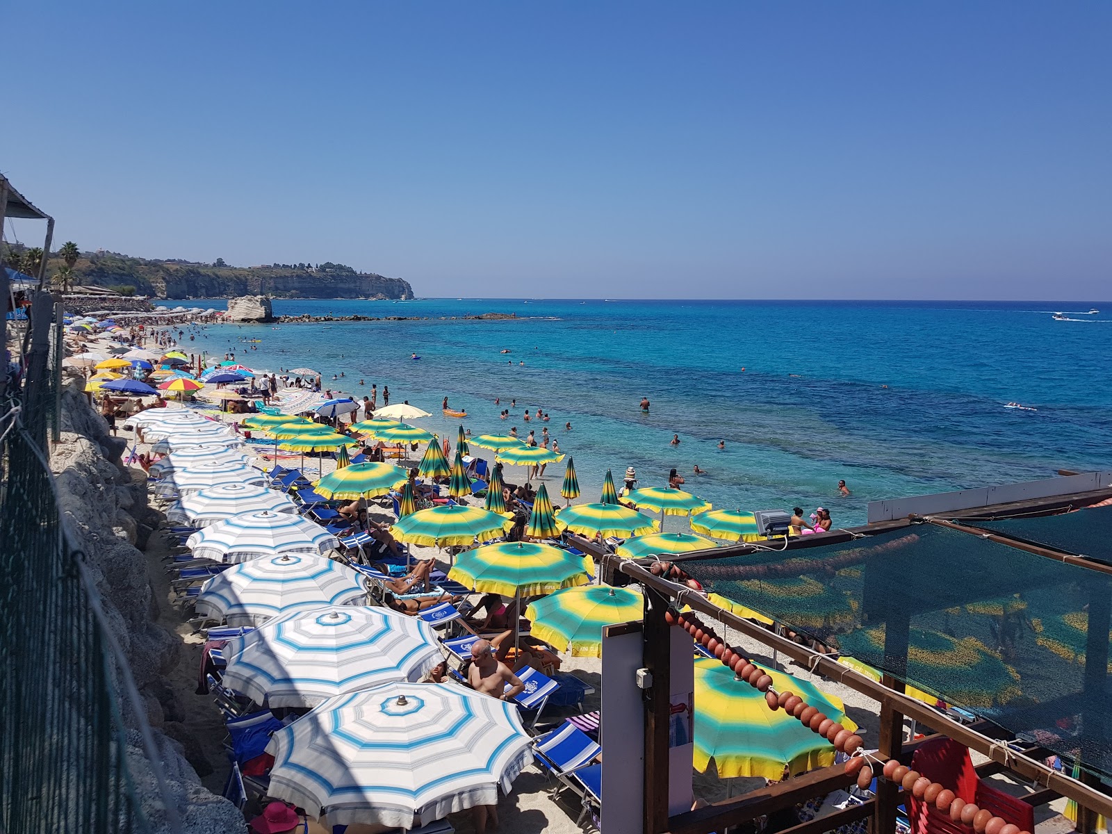 Fotografija Plaža Tropea priljubljeno mesto med poznavalci sprostitve