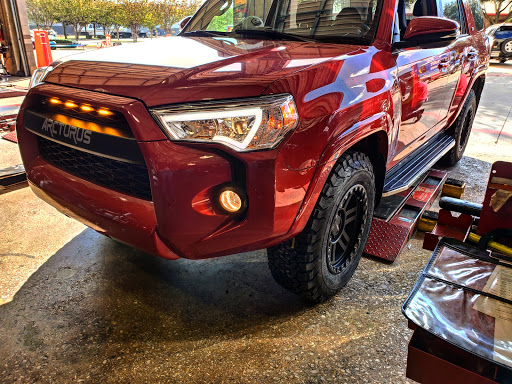 Tire Shop «Discount Tire Store - Rockwall, TX», reviews and photos, 693 I-30 Frontage Rd, Rockwall, TX 75087, USA