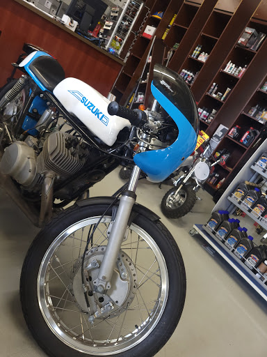 Motorcycle Shop «Top Gear Powersports», reviews and photos, 487 N Roselle Rd, Roselle, IL 60172, USA