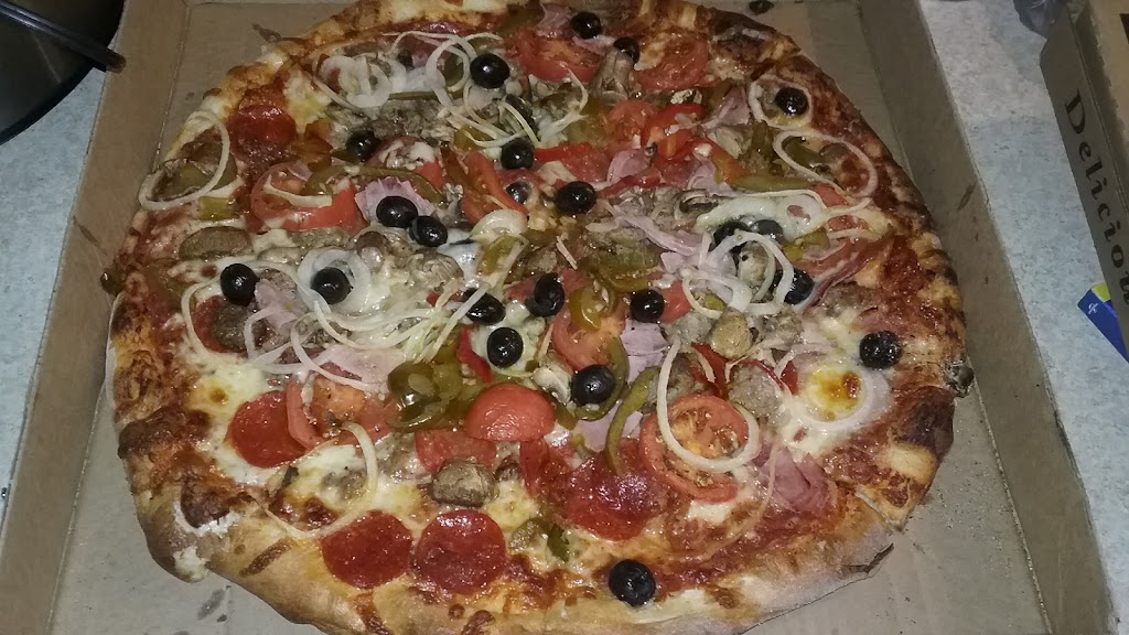 Seven Lakes Pizza Kitchen 27376