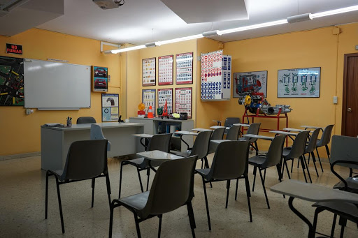 Autoescuela Costa Brava en Barcelona provincia Barcelona