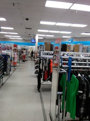 Clothing Store «Ross Dress for Less», reviews and photos, 5755 N University Dr, Pompano Beach, FL 33321, USA