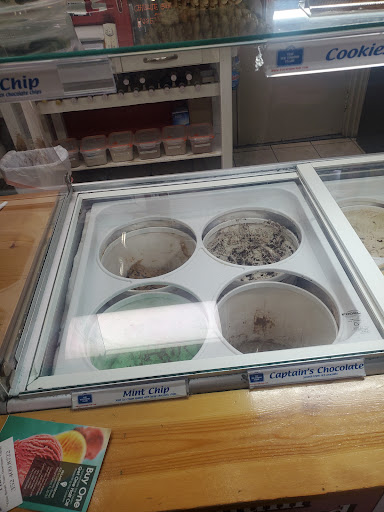 Coffee Shop «Village Coffee Pot of Mount Dora», reviews and photos, 425 N Donnelly St, Mt Dora, FL 32757, USA