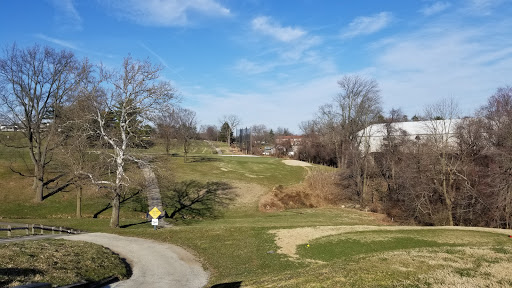 Golf Course «Springfield Twp Golf Course», reviews and photos, 400 W Sproul Rd, Springfield, PA 19064, USA