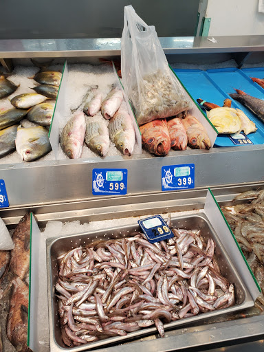 Asian Grocery Store «Foodnet Supermarket Inc», reviews and photos, 1960 Lewelling Blvd, San Leandro, CA 94579, USA