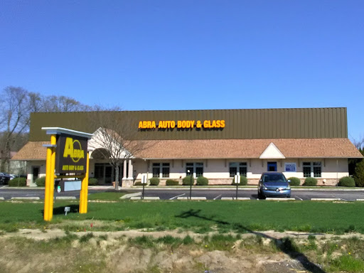 Auto Repair Shop «Keenan Auto Body, an ABRA company», reviews and photos, 5077 Summit Bridge Rd, Middletown, DE 19709, USA
