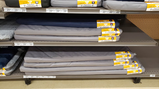 Pet Supply Store «Petco Animal Supplies», reviews and photos, 175 Grandview Blvd #600, Madison, MS 39110, USA