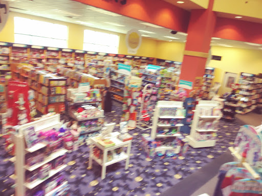 Book Store «Books-A-Million», reviews and photos, 116 Bangor Mall Blvd, Bangor, ME 04401, USA