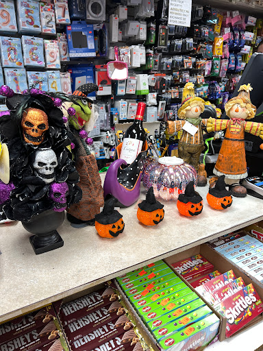 Dollar Store «Discount King», reviews and photos, 2271 Hylan Blvd, Staten Island, NY 10306, USA