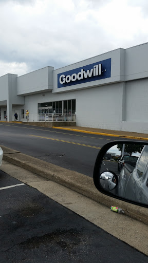 Thrift Store «Goodwill Midlothian Crossing Retail Store», reviews and photos