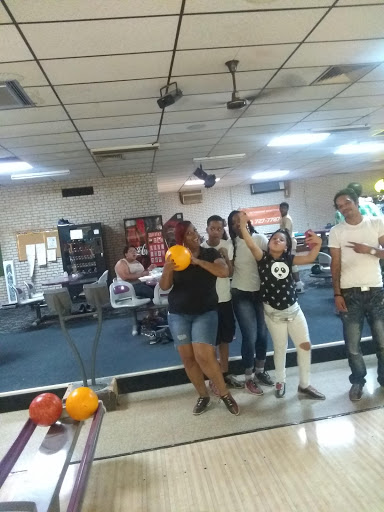 Bowling Alley «New Great Valley Lanes», reviews and photos, 1501 Highwood Ave, North Versailles, PA 15137, USA