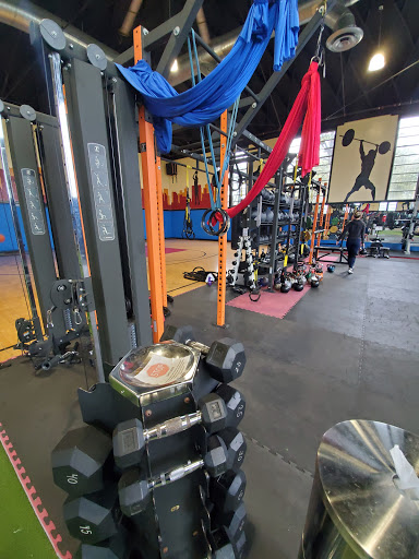 Gym «Point Loma Sports Club», reviews and photos, 2751 Roosevelt Rd #100, San Diego, CA 92106, USA