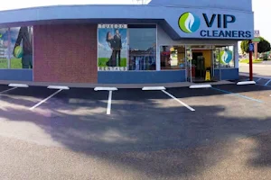 VIP Cleaners & Laundry image