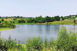 Петничко језеро image