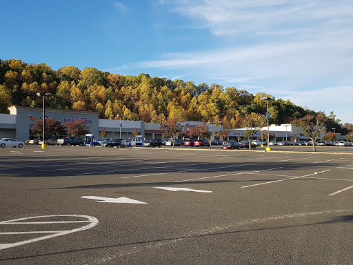 Shopping Mall «Blue Star Shopping Center», reviews and photos, 1701 US-22, Watchung, NJ 07069, USA