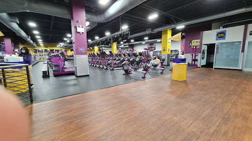 Gym «Planet Fitness - New Rochelle, NY», reviews and photos, 5 Lecount Pl, New Rochelle, NY 10801, USA