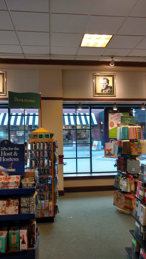 Shopping Mall «Westfield Old Orchard», reviews and photos, 4905 Old Orchard Shopping Center, Skokie, IL 60077, USA