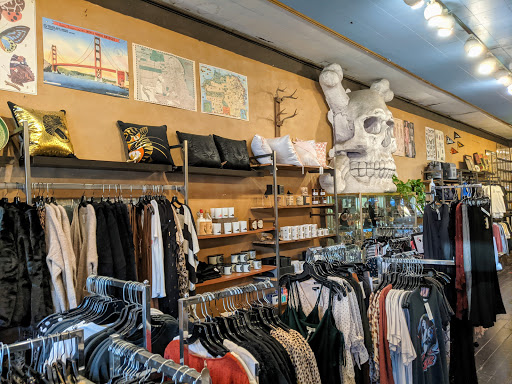 Explore hour glass tattoo ideas, creative tattoo ideas in San Francisco, available at Haight Ashbury Tattoo and Piercing