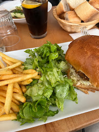 Hamburger du Restaurant français Lou Cantou à Paris - n°2