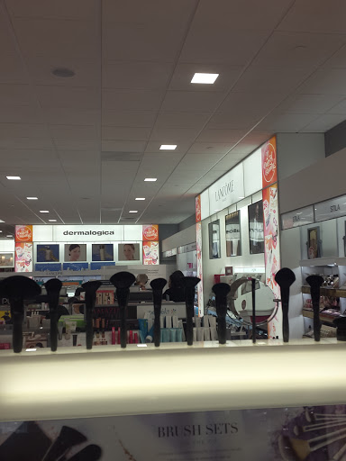 Hair Salon «Ulta Beauty», reviews and photos, 1521 W Imperial Hwy, La Habra, CA 90631, USA