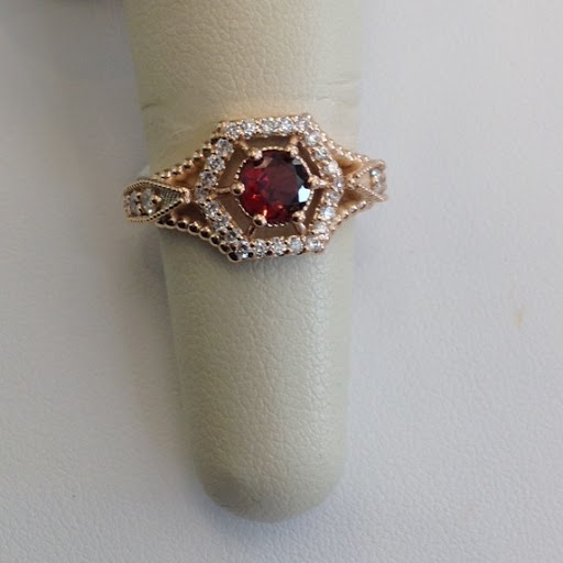 Jewelry Store «Nasr Bros Jewelers Fairview», reviews and photos, 199 Town Pl, Fairview, TX 75069, USA