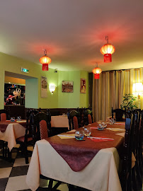 Atmosphère du Restaurant cambodgien Jardin D'asie à Segré-en-Anjou Bleu - n°4