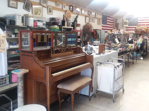 Thrift Store «Son of A Vet Thrift Shop», reviews and photos, 3310 N Eastern Ave, Los Angeles, CA 90032, USA