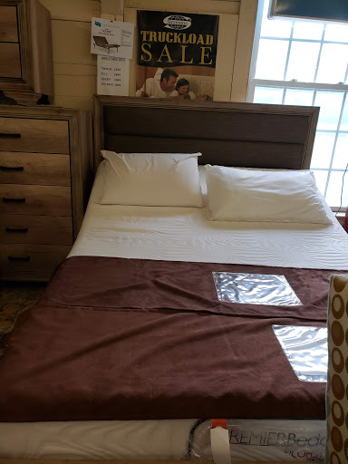 Furniture Store «NH Furniture Direct», reviews and photos, 48 Bridge St, Nashua, NH 03060, USA