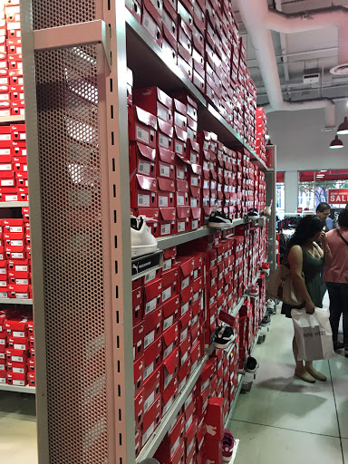 Shoe Store «PUMA», reviews and photos, 20 The City Dr S #906, Orange, CA 92868, USA